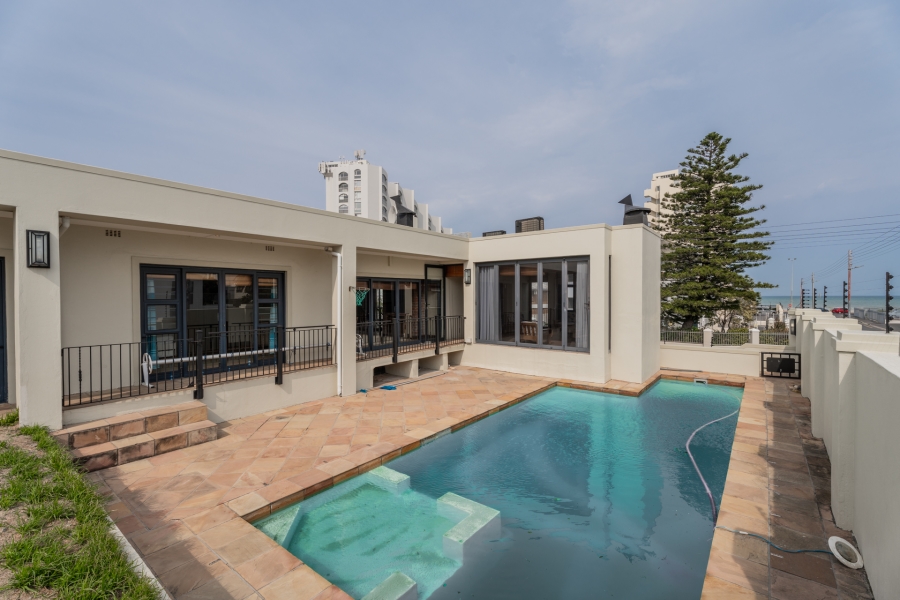 5 Bedroom Property for Sale in Strand North Western Cape